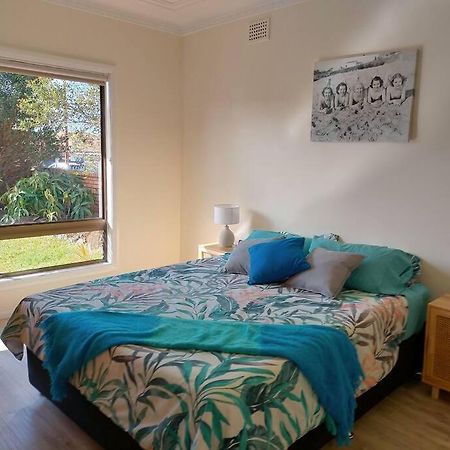 Boyle'S Beach House - Fully Furnished 3 Bedroom Home. Secure Parking. Намбакка-Хедс Экстерьер фото