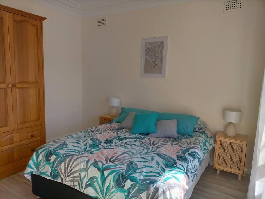 Boyle'S Beach House - Fully Furnished 3 Bedroom Home. Secure Parking. Намбакка-Хедс Экстерьер фото