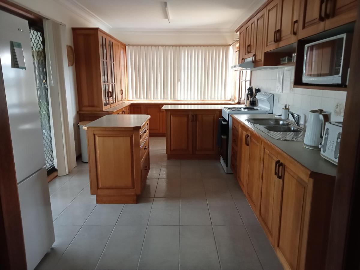 Boyle'S Beach House - Fully Furnished 3 Bedroom Home. Secure Parking. Намбакка-Хедс Экстерьер фото