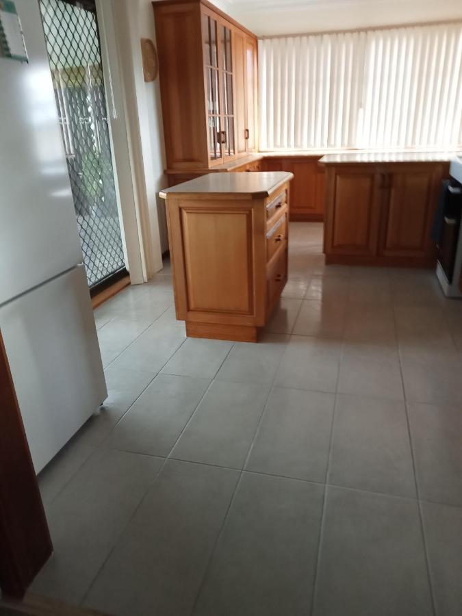 Boyle'S Beach House - Fully Furnished 3 Bedroom Home. Secure Parking. Намбакка-Хедс Экстерьер фото